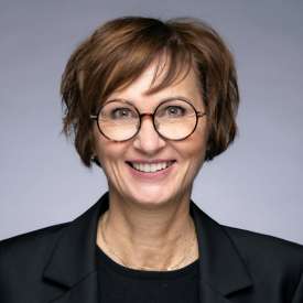 Bettina Stark-Watzinger